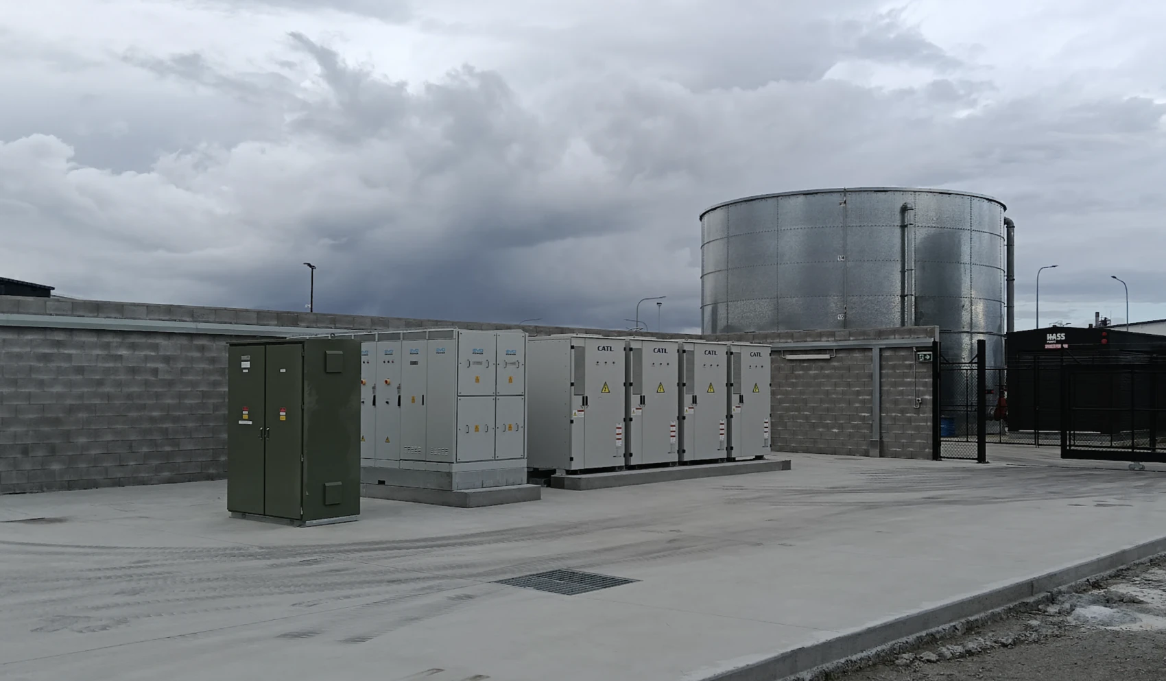 EVO Power NEO battery storage and high voltage switchgear at Port of Brisbane, Signal Close