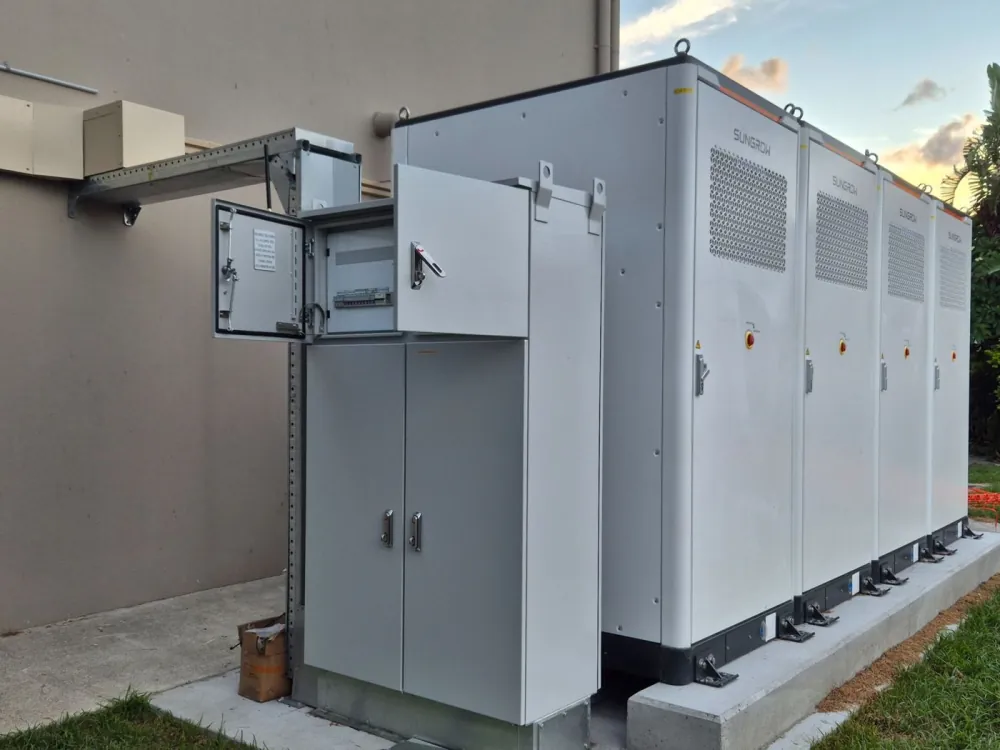 440 kVA / 900 kWh Sungrow PowerStack battery at Strathpine Square, Queensland